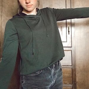 cable & gauge long sleeve green t-shirt with hood